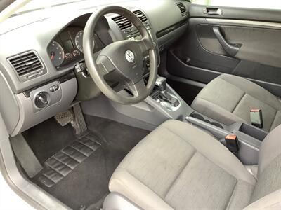 2009 Volkswagen Rabbit S PZEV - Photo 13 - Crest Hill, IL 60403