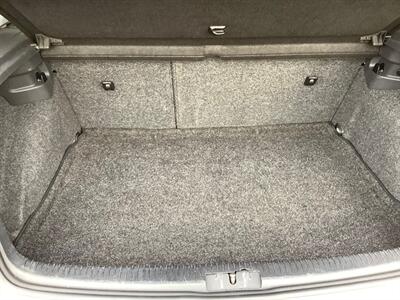 2009 Volkswagen Rabbit S PZEV - Photo 29 - Crest Hill, IL 60403