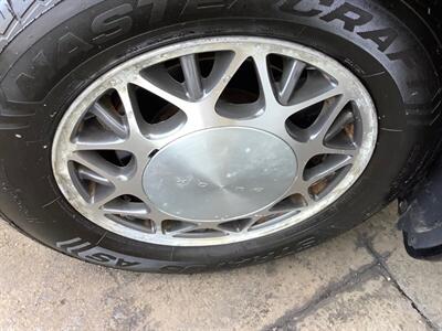 2004 Buick LeSabre Custom - Photo 28 - Crest Hill, IL 60403