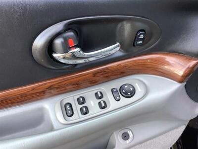 2004 Buick LeSabre Custom - Photo 11 - Crest Hill, IL 60403