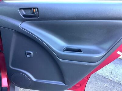 2007 Pontiac Vibe - Photo 22 - Crest Hill, IL 60403