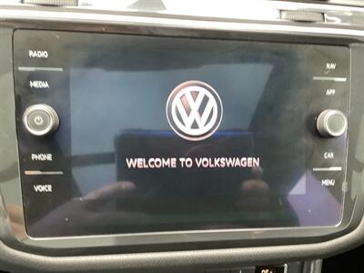 2019 Volkswagen Tiguan SE 4Motion - Photo 8 - Crest Hill, IL 60403