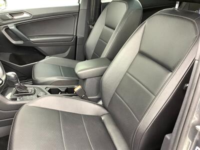 2019 Volkswagen Tiguan SE 4Motion - Photo 37 - Crest Hill, IL 60403