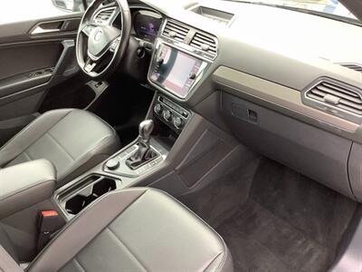 2019 Volkswagen Tiguan SE 4Motion - Photo 45 - Crest Hill, IL 60403