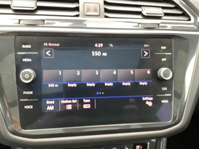 2019 Volkswagen Tiguan SE 4Motion - Photo 10 - Crest Hill, IL 60403
