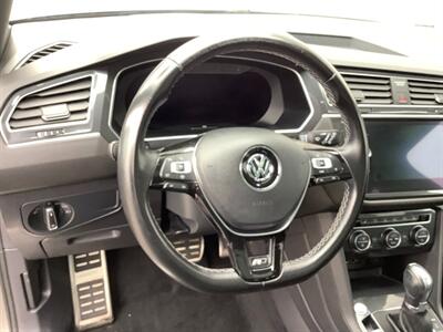 2019 Volkswagen Tiguan SE 4Motion - Photo 32 - Crest Hill, IL 60403