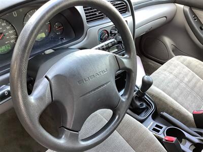 2002 Subaru Legacy L 5 Speed Manual - Photo 34 - Crest Hill, IL 60403