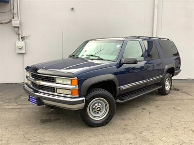 1999 Chevrolet Suburban K2500 LS - Photo 2 - Crest Hill, IL 60403