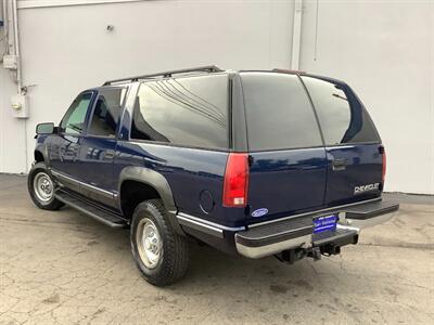 1999 Chevrolet Suburban K2500 LS - Photo 4 - Crest Hill, IL 60403