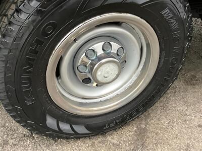1999 Chevrolet Suburban K2500 LS - Photo 44 - Crest Hill, IL 60403