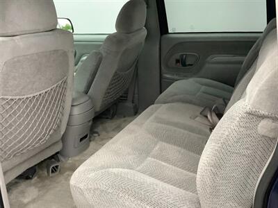 1999 Chevrolet Suburban K2500 LS - Photo 23 - Crest Hill, IL 60403
