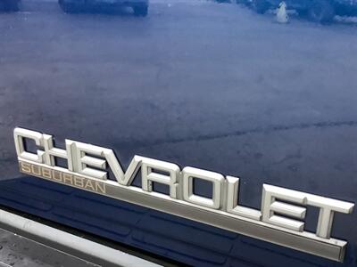 1999 Chevrolet Suburban K2500 LS - Photo 39 - Crest Hill, IL 60403