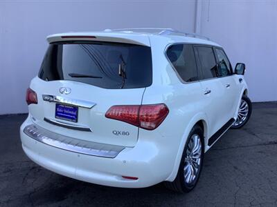 2017 INFINITI QX80 7-Passenger - Photo 6 - Crest Hill, IL 60403