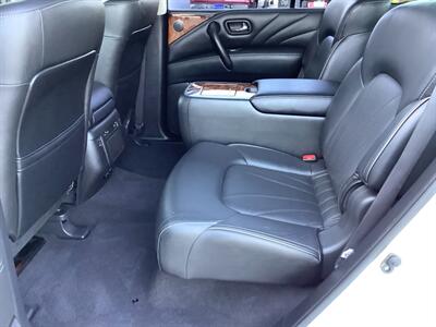 2017 INFINITI QX80 7-Passenger - Photo 30 - Crest Hill, IL 60403