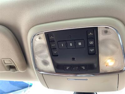 2012 Jeep Grand Cherokee Overland   - Photo 25 - Crest Hill, IL 60403