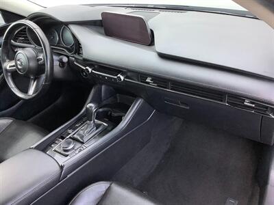 2022 Mazda Mazda3 Sedan Premium - Photo 38 - Crest Hill, IL 60403