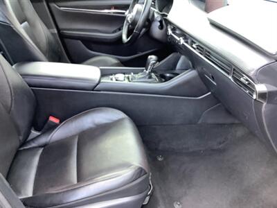 2022 Mazda Mazda3 Sedan Premium - Photo 36 - Crest Hill, IL 60403