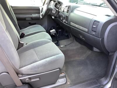 2008 Chevrolet Silverado 2500 LT1   - Photo 17 - Crest Hill, IL 60403