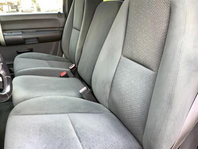 2008 Chevrolet Silverado 2500 LT1   - Photo 34 - Crest Hill, IL 60403