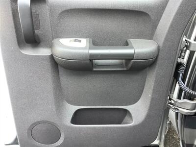 2008 Chevrolet Silverado 2500 LT1   - Photo 14 - Crest Hill, IL 60403