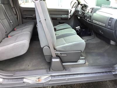 2008 Chevrolet Silverado 2500 LT1   - Photo 38 - Crest Hill, IL 60403