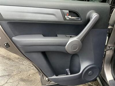 2009 Honda CR-V EX-L w/Navi   - Photo 22 - Crest Hill, IL 60403