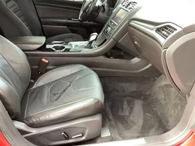 2013 Ford Fusion Titanium   - Photo 33 - Crest Hill, IL 60403