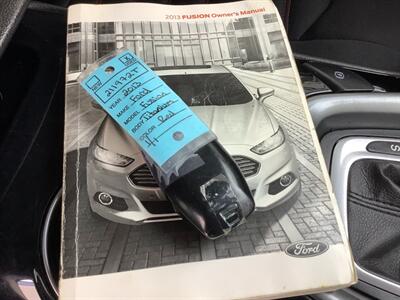 2013 Ford Fusion Titanium   - Photo 17 - Crest Hill, IL 60403