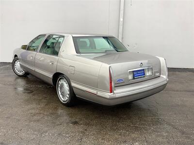 1998 Cadillac DeVille   - Photo 4 - Crest Hill, IL 60403