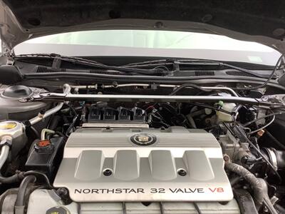 1998 Cadillac DeVille   - Photo 43 - Crest Hill, IL 60403