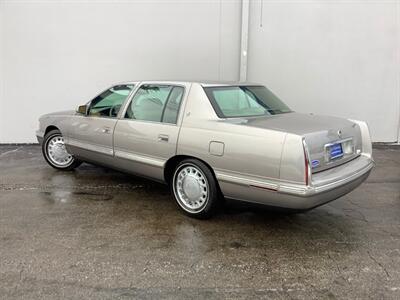 1998 Cadillac DeVille   - Photo 5 - Crest Hill, IL 60403
