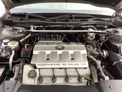 1998 Cadillac DeVille   - Photo 40 - Crest Hill, IL 60403