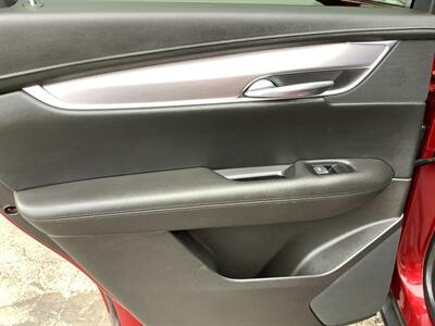 2017 Cadillac XT5 Luxury   - Photo 34 - Crest Hill, IL 60403