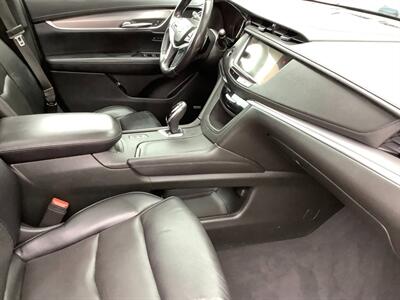 2017 Cadillac XT5 Luxury   - Photo 41 - Crest Hill, IL 60403