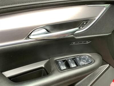 2017 Cadillac XT5 Luxury   - Photo 13 - Crest Hill, IL 60403