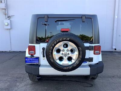 2013 Jeep Wrangler Sahara - Photo 6 - Crest Hill, IL 60403