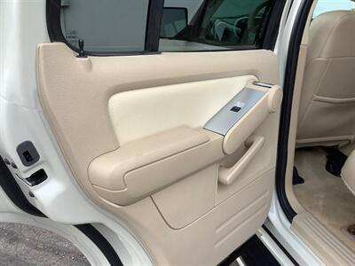 2006 Mercury Mountaineer Luxury   - Photo 19 - Crest Hill, IL 60403