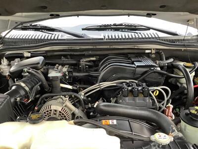 2006 Mercury Mountaineer Luxury   - Photo 38 - Crest Hill, IL 60403
