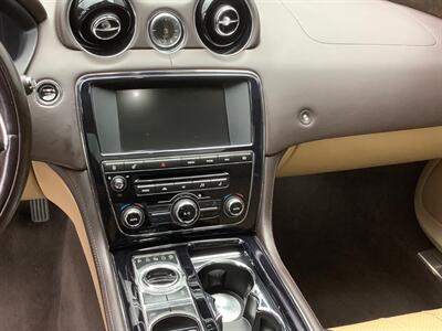 2014 Jaguar XJL Portfolio   - Photo 15 - Crest Hill, IL 60403