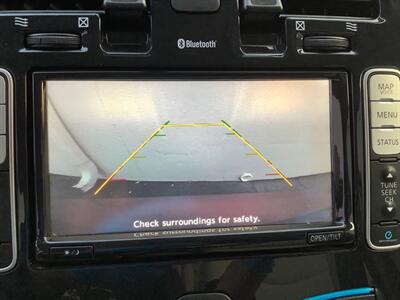 2012 Nissan LEAF SV - Photo 11 - Crest Hill, IL 60403