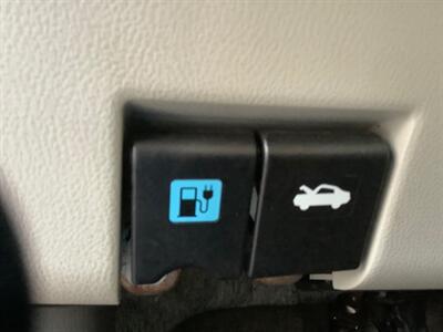 2012 Nissan LEAF SV - Photo 27 - Crest Hill, IL 60403