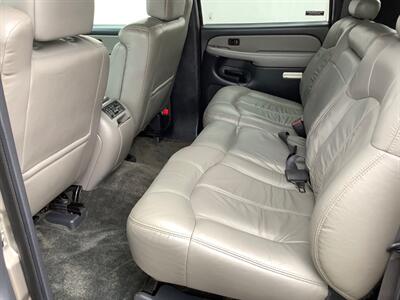 2002 Chevrolet Suburban 1500 LT   - Photo 55 - Crest Hill, IL 60403