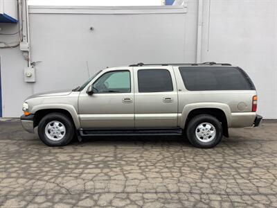 2002 Chevrolet Suburban 1500 LT   - Photo 3 - Crest Hill, IL 60403