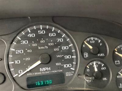 2002 Chevrolet Suburban 1500 LT   - Photo 51 - Crest Hill, IL 60403