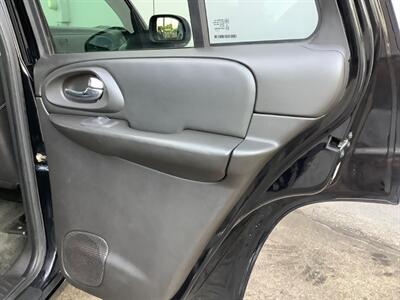 2008 Chevrolet Trailblazer SS   - Photo 24 - Crest Hill, IL 60403