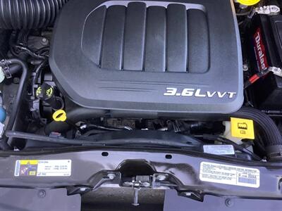 2014 Chrysler Town & Country Touring   - Photo 54 - Crest Hill, IL 60403