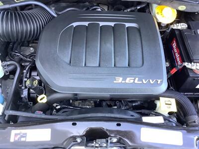 2014 Chrysler Town & Country Touring   - Photo 53 - Crest Hill, IL 60403