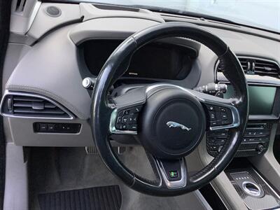2017 Jaguar F-PACE 35t R-Sport - Photo 20 - Crest Hill, IL 60403
