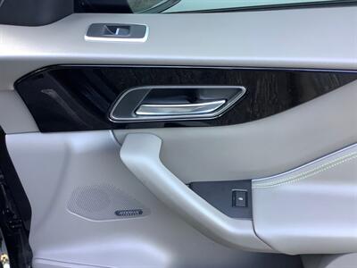 2017 Jaguar F-PACE 35t R-Sport - Photo 37 - Crest Hill, IL 60403
