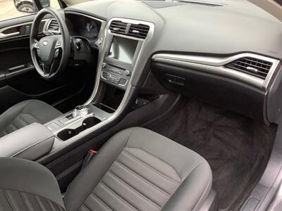 2018 Ford Fusion SE   - Photo 36 - Crest Hill, IL 60403